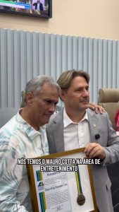 Sessao-solene-realizada-hoje-27-pelo-deputado-Fabricio-Furlan-teve-como-objetivo-homenagear-di-3-169x300 📸 Destaque Regional: Reconhecimento e Mérito