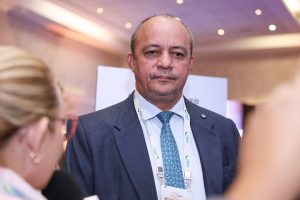 Abertura-da-28a-Conferencia-da-UNALE-–-Humanidade-ConectadaHoje-participamos-da-abertura-oficial-3-300x200 📰 UNALE 2024: "Humanidade Conectada" Abre Debate Nacional sobre Inovação e Governança