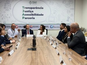 Participei-do-Cafe-da-Manha-de-Agradecimento-promovido-pelo-presidente-do-Tribunal-de-Justica-do-300x225 ☕ Notícias: Fortalecendo Laços - Judiciário e Legislativo do Amapá Juntos pela Justiça
