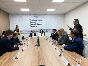 Participei-do-Cafe-da-Manha-de-Agradecimento-promovido-pelo-presidente-do-Tribunal-de-Justica-do-6-300x225 ☕ Notícias: Fortalecendo Laços - Judiciário e Legislativo do Amapá Juntos pela Justiça