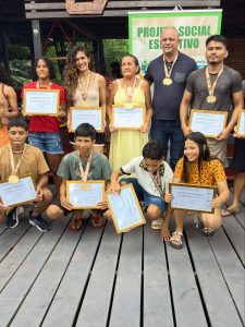 Participei-da-entrega-de-certificados-e-medalhas-aos-destaques-de-2025-do-Projeto-Social-Esporti-1-225x300 Esporte e Inclusão: Projeto Social premia destaques de 2025 com entrega de medalhas e certificados